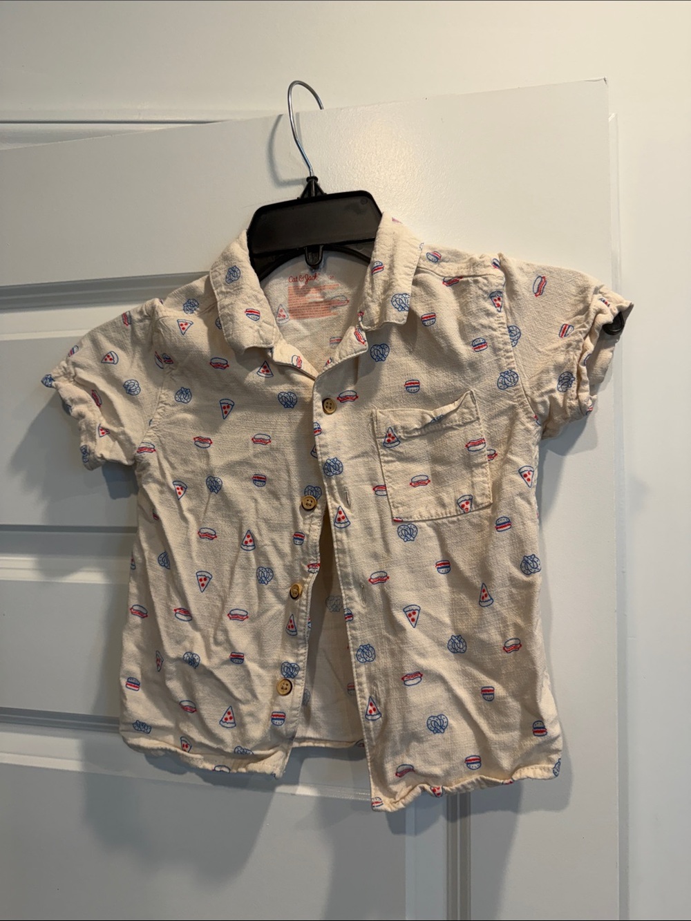 Cat & Jack Cream Short-Sleeve Button-Down Shirt with Blue & Red Snack Print